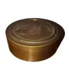 Foto de um(a) Antiga Caixa Porta Jóias Francês Bronze Doré Cena Galante, da categoria de Porta-Jóias. Antiga caixa/porta-jóias francês em bronze doré (com banho de ouro) e delicado trabalho central com linda cena feita à mão,... Vendido no marketplace Trésors.