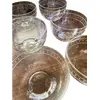 Foto de um(a) Antigo Conjunto De Lavandas Tigelas Bowls Em Cristal Francês, da categoria de Conjuntos de servir. Antigo conjunto com seis lavandas em cristal francês, ricamente lapidadas à mão. As peças são mil e uma utilidades, podem... Vendido no marketplace Trésors.