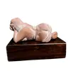 Foto de um(a) Escultura Terracota e Canela, da categoria de Escultura. Escultura terracota com base em canela maciça autor desconhecido. A: 5 cm L: 11 cm P: 6 cm Base: 12 x 3,5 x 7 cm Peso: 360... Vendido no marketplace Trésors.