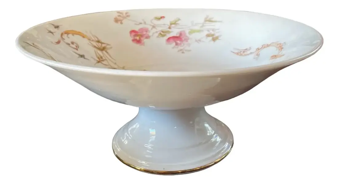 Foto de um(a) Antiga Fruteira Centro De Mesa Porcelana Francesa Limoges, da categoria de Centro de mesa. ~ Limoges ~ Antiga e clássica fruteira em porcelana artística francesa, da renomada manufatura Limoges. Uma das melhores... Vendido no marketplace Trésors.