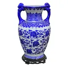 Foto de um(a) Vaso Bojudo Chinês Com Figura Cão De Fó, da categoria de Vasos. Antigo e exuberante vaso bojudo chinês, em porcelana branca com farta pintura manual na tonalidade azul, apresenta pegas... Vendido no marketplace Trésors.