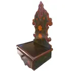 Foto de um(a) Oratório de Parede em Madeira Maciça –Pintura Floral Artesanal, da categoria de Objetos religiosos e espirituais. Este é um oratório de parede singular, que une a tradição da fé com a delicadeza da arte popular. Produzido em madeira... Vendido no marketplace Trésors.