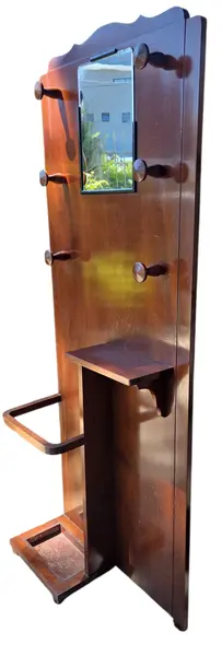 Foto de um(a) Rara Chapeleira Ronconi em Imbuia Maciça – Espelho Bisotê Original – Relíquia, da categoria de Cabideiros e porta-chapéus. Apresentamos uma peça icônica da prestigiada Móveis Ronconi. Esta chapeleira em Imbuia de lei é o epítome da elegância para... Vendido no marketplace Trésors.