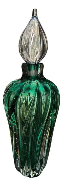 Foto de um(a) Antiga Garrafa Decorativa Murano Italiano Verde Esmeralda, da categoria de Garrafas, potes e jarros. ~ Italy Glass ~Antiga e linda garrafa decorativa em Murano artístico. Feita à mão. Original da década de 1960/70. Medidas... Vendido no marketplace Trésors.