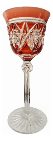 Foto de um(a) Taça em cristal vermelho lapidado 19cm, da categoria de Taças. Taça de Cristal Lapidado Estilo Val Saint Lambert Taça de Vinho Cristal Overlay Lapidado - Estilo Val Saint Lambert -... Mostrado de uma perspectiva diferente. Vendido no marketplace Trésors.