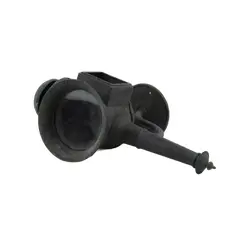 Foto de um(a) Antiga lanterna de trem em metal adaptada para ser arandela, da categoria de Arandelas. Antiga lanterna de trem em metal adaptada para ser arandela, Com vidro frontal, mas sem o pequeno lateral. Medidas: 42A x 23... Vendido no marketplace Trésors.