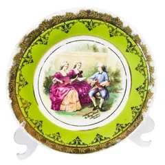 Foto de um(a) Prato decorativo em porcelana, da categoria de Pratos Decorativos. ANTIGO PRATO DE PORCELANA COM CENAS IDÍLICAS( RIO DE JANEIRO BRASIL). APRSENTA DESGASTES NA DOURAÇÃO DA BORDA. EM BOM ESTADO... Vendido no marketplace Trésors.