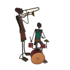 Foto de um(a) PAR DE ESCULTURAS MÚSICOS EM FERRO E SUCATA, da categoria de Escultura. Par de esculturas feitas por artista de Gana, em ferro e sucata representando músicos africanos. MEDE A: 40cm e 30cm L: 11cm... Vendido no marketplace Trésors.