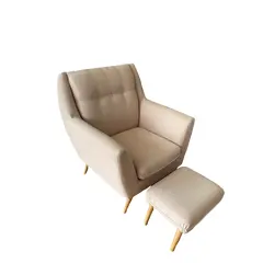 Foto de um(a) Poltrona Mutter com banqueta - Ameise Design, da categoria de Poltronas. Linda Poltrona Mutter, da Ameise Design, com banqueta Produzida artesanalmente em marcenaria, com o acabamento dos pés em... Vendido no marketplace Trésors.