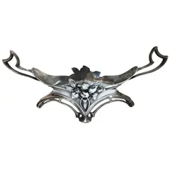 Foto de um(a) Pequena base em forma de navete, com pegas laterais , Art Nouveau, WMF, da categoria de Outros objetos decorativos. METAL PRATEADO - Pequena base em forma de navete, com pegas laterais , ART NOUVEAU, WMF. decoração floral em alto relevo (... Vendido no marketplace Trésors.