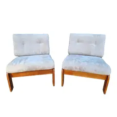 Foto de um(a) Poltrona anos 70 em madeira de Freijó, da categoria de Poltronas. Bela poltrona anos 70, estrutura de madeira freijó e tapeçaria nova de tecido de algodão cru. Disponível para venda! (4... Vendido no marketplace Trésors.