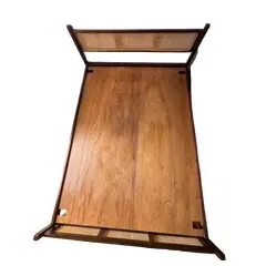 Foto de um(a) Cama Casal - Celina - Muniz Zilberberg, da categoria de Camas. Cama perfeita, uma raridade. Celina (Muniz Zilberberg), restaurada completamente em 2022, com palha natural. Muito... Vendido no marketplace Trésors.