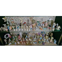 Foto de um(a) Magnífica e única coleção de anjinhos 130 peças, da categoria de Escultura. Uma coleção de anjinhos espetacular, única no Brasil! São cerca de 130 peças dos mais diversos materiais e originárias de... Vendido no marketplace Trésors.