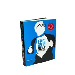 Foto de um(a) Livro capa dura - Big Book Self Promotion, da categoria de Produtos sem categoria. Livro capa dura com sobrecapa, primeira edição de 2009. Marcas do tempo. Vendido no marketplace Trésors.