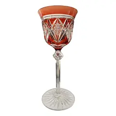 Foto de um(a) Taça em cristal vermelho lapidado 19cm, da categoria de Taças. Taça de Cristal Lapidado Estilo Val Saint Lambert Taça de Vinho Cristal Overlay Lapidado - Estilo Val Saint Lambert -... Vendido no marketplace Trésors.