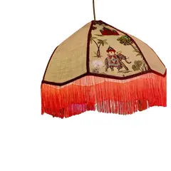 Foto de um(a) Lustre Pendente Grande JAIPUR, da categoria de Lustres. Medidas: 55A x 70C x 70L cm Estrutura em aço inox, revestido com tecidos selecionados, textura, durabilidade e beleza. Feito... Vendido no marketplace Trésors.