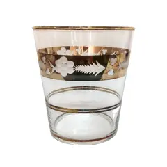 Foto de um(a) Balde de gelo em demi cristal, da categoria de Baldes de Gelo. Balde para gelo em demi cristal com decoração floral e barrados dourados. Medidas 15A x 13cm de diâmetro. Vendido no marketplace Trésors.