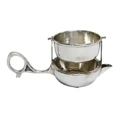 Foto de um(a) Antigo coador de chá EBERLE, da categoria de Conjuntos de café e chá. Antigo coador de chá em metal espessurado a prata. Da manufatura EBERLE. Medidas 5A X 13C. Vendido no marketplace Trésors.