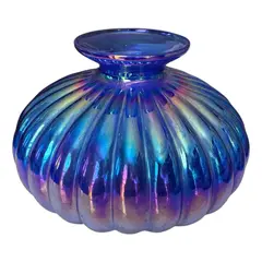 Foto de um(a) Antigo Vaso Jarro Art Deco Vidro Iridescente Murano Soprado, da categoria de Vasos. Mouth blown glass, modelo Noblesse.Belíssimo vaso em vidro artístico iridescente, peça totalmente artesanal, técnica de... Vendido no marketplace Trésors.