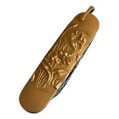 Foto de um(a) Antigo Raro Canivete Henckels Solingen Ouro Art Nouveau, da categoria de Outros colecionáveis. J.A.Henckels Zwillingswerk - SolingenRaríssimo canivete alemão em ouro com com dois pequenos diamantes. Decoração floral... Vendido no marketplace Trésors.