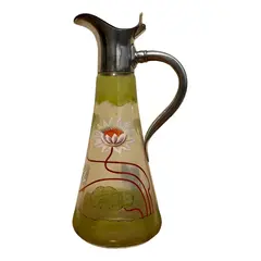 Foto de um(a) Antiga Jarra Claret Jug Artnouveau Cristal Veneziano E Prata, da categoria de Jarros. Antiga jarra Claret Jug em cristal artístico ricamente pintado à mão, com guarnições em prata. Período Art nouveau, início... Vendido no marketplace Trésors.