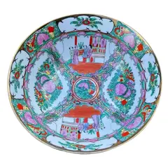 Foto de um(a) Antigo Grande Bowl Centro De Mesa Porcelana Oriental Mandarim, da categoria de Travessas e tigelas. Antigo centro de mesa em porcelana artística Chinesa. Decoração Mandarim, pintado à mão, com filetes de ouro. Meados do... Vendido no marketplace Trésors.