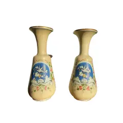 Foto de um(a) Antigo Raro Par De Vasos Em Opalina Francesa Baccarat XIX, da categoria de Vasos. ~ Opalina Baccarat ~Antigo e raro par de vasos franceses em opalina pintada à mão. Peças com mais de cem anos, do final do... Vendido no marketplace Trésors.
