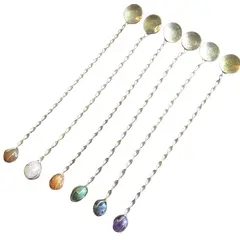 Foto de um(a) Antigas Colheres Long Drink Moeda Prata E Pedras Numismat, da categoria de Colheres. Contem 6 unidades, 30cm cada. Valor do conjunto. Moedas da década de 20.Legítimas pedras brasileiras. Vendido no marketplace Trésors.