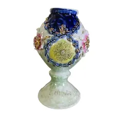 Foto de um(a) Antigo Raro Mate Cuia Isabelina Em Porcelana Alemã, da categoria de Garrafas, potes e jarros. Antigo “mate” cuia isabelina, em porcelana alemã, moldada e pintada à mão, acabamento com filetes em ouro. Alemanha, meados... Vendido no marketplace Trésors.