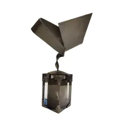 Foto de um(a) Escultura Orgânica Ferro e Vidro, Anos 2000, da categoria de Escultura. Escultura orgânica com suas formas curvas fluidas em ferro com acabamento em pátina bronze. Sobre pedestal em vidro... Vendido no marketplace Trésors.