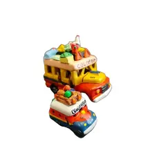 Foto de um(a) Combo Mini Ônibus Colombianos, Souvenir Arte Popular Colecionável, Década de 1980, da categoria de Memorabilia de viagem & souvenir. Combo ônibus colombianos em cerâmica policromada, souvenir direto de medellin, década de 1980. Arte popular colecionável. ... Vendido no marketplace Trésors.