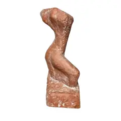 Foto de um(a) Escultura Torso Feminino, da categoria de Escultura. Escultura de um torso feminino em terracota com pátina branca e base trapezoidal. Não identificado o nome do artista. A: 19... Vendido no marketplace Trésors.