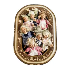 Foto de um(a) Gloobee Dolls Anos 90, da categoria de Bonecas. Bonecas caretinha gloobee dolls, em vinil com corpo de tecido revestido com fibra e cabelos de fibra sintética, tendo como... Vendido no marketplace Trésors.