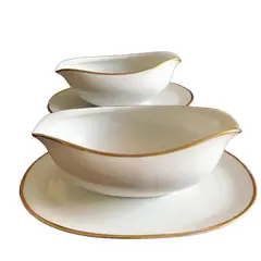 Foto de um(a) Antigo Par De Finas Molheiras Porcelana Branca Alemã Kpm, da categoria de Outros utensílios para servir. KPM, Krister Germany. Par de antigas molheiras em fina porcelana alemã KPM, acabamento com filetes de ouro. Meados do século... Vendido no marketplace Trésors.