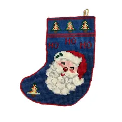 Foto de um(a) Botinha Noel para Lareira, Década de 1980, da categoria de Outros objetos decorativos. Bota decorativa para lareiras em ponto de cruz com forro de algodão, década de 1989. L: 28 cm A: 36,5 cm peso: 179 g. Vendido no marketplace Trésors.