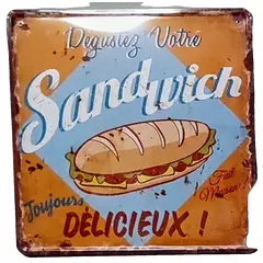 Foto de um(a) Placa Vintage Sandwich, Década de 2000, da categoria de Sinais. Impressão vintage sobre placa metálica e desgastada, década de 2000 característico das propagandas de lanchonete americana... Vendido no marketplace Trésors.