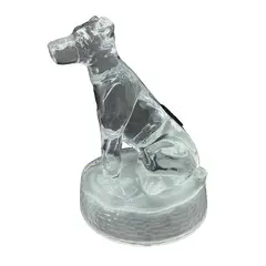 Foto de um(a) Antiga Escultura De Cachorro Art Deco Em Cristal Francês, da categoria de Escultura. Luminarc - Verrerie D’arques, France. Antiga escultura artística representando cachorro lapidado em cristal francês de... Vendido no marketplace Trésors.