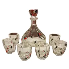 Foto de um(a) Antigo Conjunto Garrafa Licoreira Cristal Bohemia Karl Palda, da categoria de Garrafas. Karl Palda - Bohemia Glass. Antigo e especial conjunto em cristal Tcheco. Composto por uma garrafa/licoreira e seis... Vendido no marketplace Trésors.