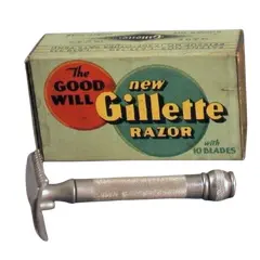 Foto de um(a) Barbearia Vintage anos 40 e 50, da categoria de Outros colecionáveis. Objetos de barbearia vintage: navalha touro 777 da solingen, 1940 barbeador gillette tech gold ball- end, 1946-1950 pincel... Vendido no marketplace Trésors.
