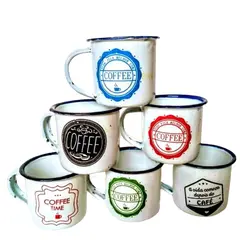 Foto de um(a) Canequinhas Esmaltadas, da categoria de Canecas. Canecas de cafézinho esmaltadas e customizadas. A: 4,7cm / Diâmetro: 5 cm peso: 28g cada 06 unidades. Vendido no marketplace Trésors.