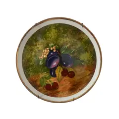 Foto de um(a) Prato decorativo português, da categoria de Jogos de pratos. Prato decorativo em porcelana alemã. 21cm diâmetro. Vendido no marketplace Trésors.