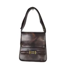 Foto de um(a) Bolsa Feminina Vintage Anos 70 Marrom Tiracolo Ajustável Rara Brechó, da categoria de Bolsas. Bolsa vintage original dos anos 70, usada, de brechó, em excelente estado de conservação para uma peça com mais de 50 anos.... Vendido no marketplace Trésors.