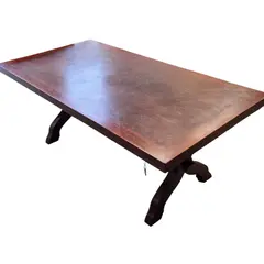 Foto de um(a) Mesa em Imbuia Maciça, da categoria de Conjunto de mesas e cadeiras. Vendido no marketplace Trésors.