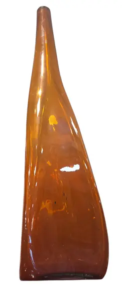Foto de um(a) Vaso Murano Laranja, da categoria de Vasos. Cada curva deste vaso conta uma história de fogo e sopro. Feito artesanalmente, este Murano carrega a alma da tradição... Mostrado de uma perspectiva diferente. Vendido no marketplace Trésors.