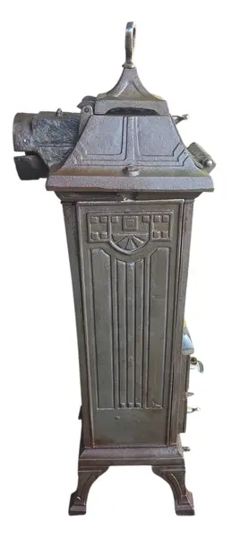 Foto de um(a) Antiga Salamandra de Coluna em Ferro Fundido, da categoria de Outros colecionáveis. Mostrado de uma perspectiva diferente. Vendido no marketplace Trésors.