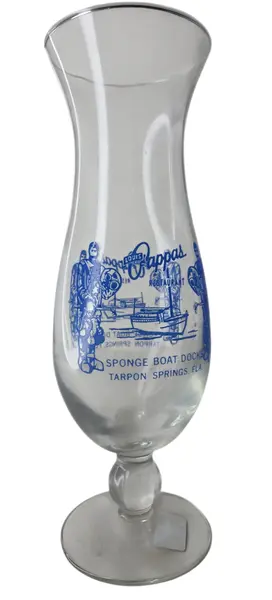 Foto de um(a) Antigo Copo Hurricane Souvenir Louis Pappas Restaurant Flórida, da categoria de Outros colecionáveis. Como é um item de glassware temático americano (misturando a cultura náutica, mergulho de escafandro e turismo da Flórida),... Mostrado de uma perspectiva diferente. Vendido no marketplace Trésors.