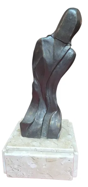 Foto de um(a) Escultura Decorativa - Cristina Loyola, da categoria de Escultura. Magnífica escultura autoral da artista plástica Cristina Loyola, conhecida pelo seu estilo único que mistura elementos da... Mostrado de uma perspectiva diferente. Vendido no marketplace Trésors.