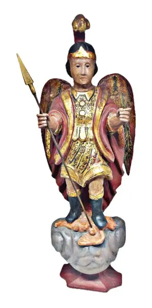Foto de um(a) Antiga Imagem sacra São Miguel arcanjo, da categoria de Objetos de parede esculturais. Antiga imagem sacra "São Miguel Arcanjo" em madeira com rica policromia e douração. Olhos de vidro. Brasil século XXMed.: 54... Vendido no marketplace Trésors.