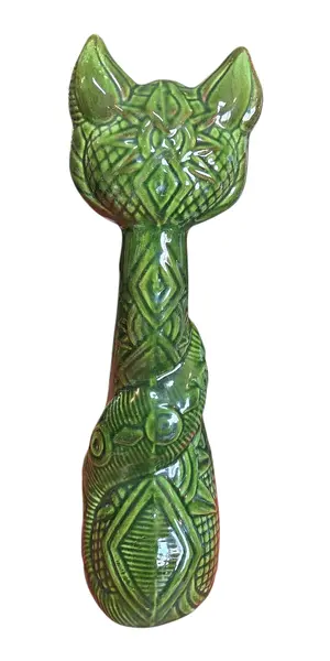 Foto de um(a) Escultura Decorativa Gato Sentado – Cerâmica Esmaltada Verde Jade, da categoria de Escultura. Elegante escultura figurativa representando um gato em postura sentada e alongada. A peça destaca-se pela sua estilização... Mostrado de uma perspectiva diferente. Vendido no marketplace Trésors.
