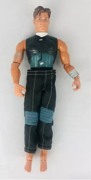 Foto de um(a) Boneco Max Steel Mattel 1998, da categoria de Bonecas e bonecos de ação. ANTIGO BONECO MAXX STEEL DA MATTEL 1998, MEDINDO APROXIMADAMENTE 30CM DE ALTURA. ARTICULADO, APRESENTA MÍNIMOS SINAIS DE... Mostrado de uma perspectiva diferente. Vendido no marketplace Trésors.